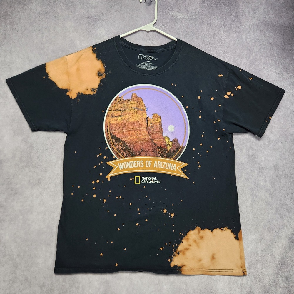National Geographic Wonders of Arizona Bleach Dipped Black Graphic T-Shirt Large